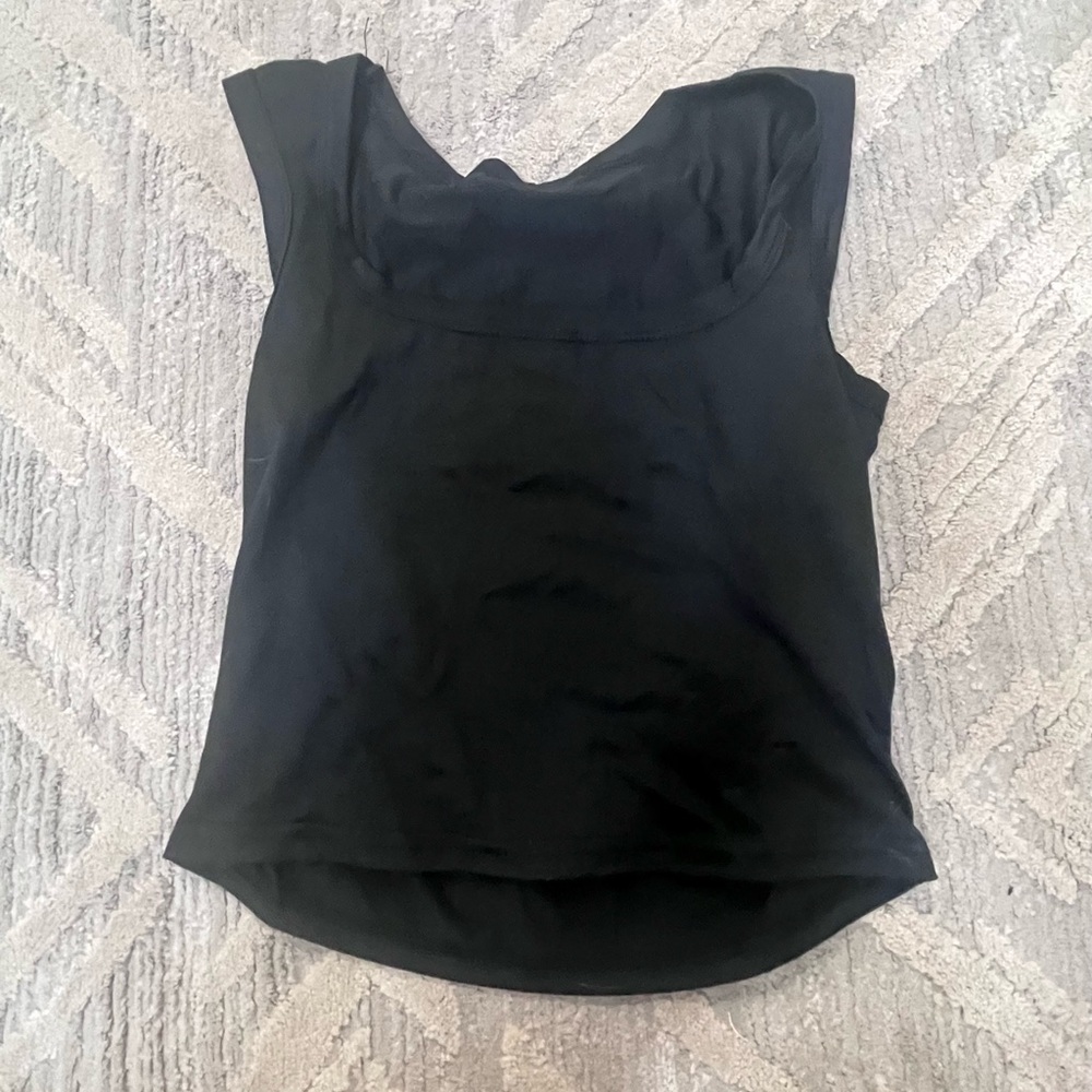 White Sleeveless Women's Top - Picture 4 of 5